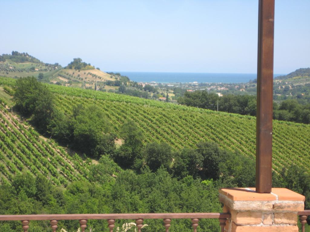 Agriturismo La Campana Montefiore dellʼAso المظهر الخارجي الصورة