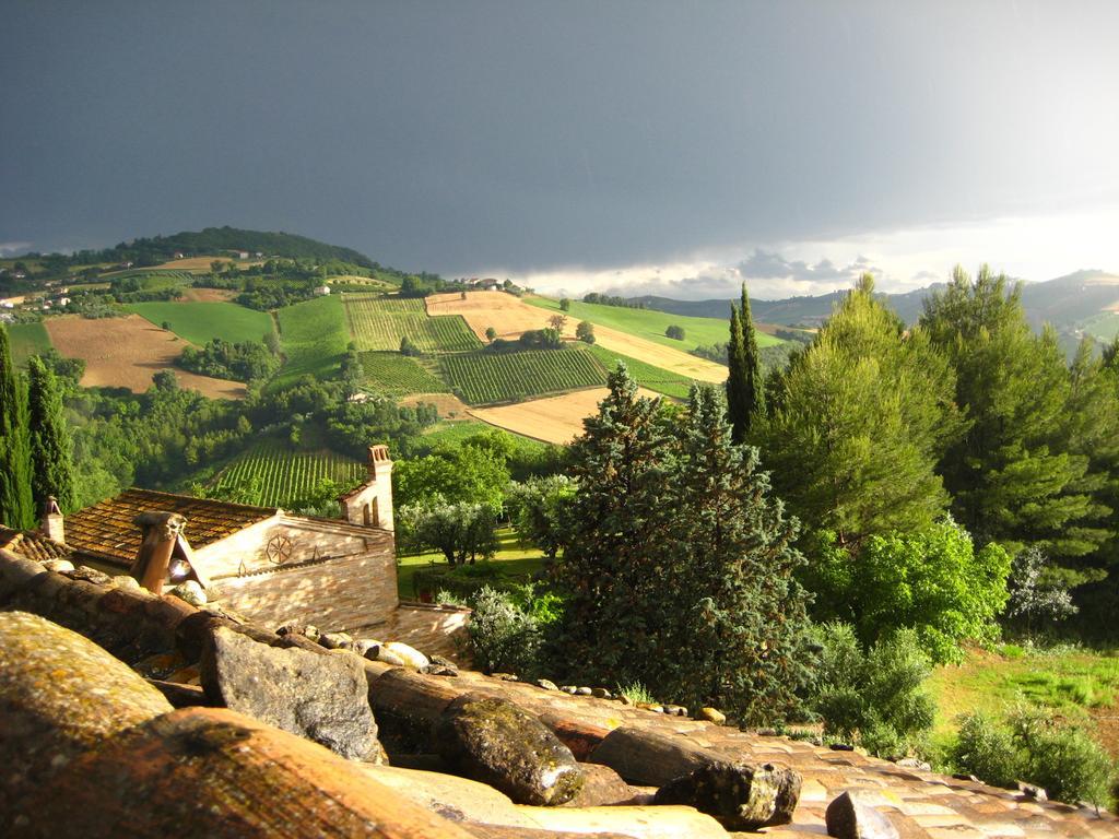 Agriturismo La Campana Montefiore dellʼAso المظهر الخارجي الصورة